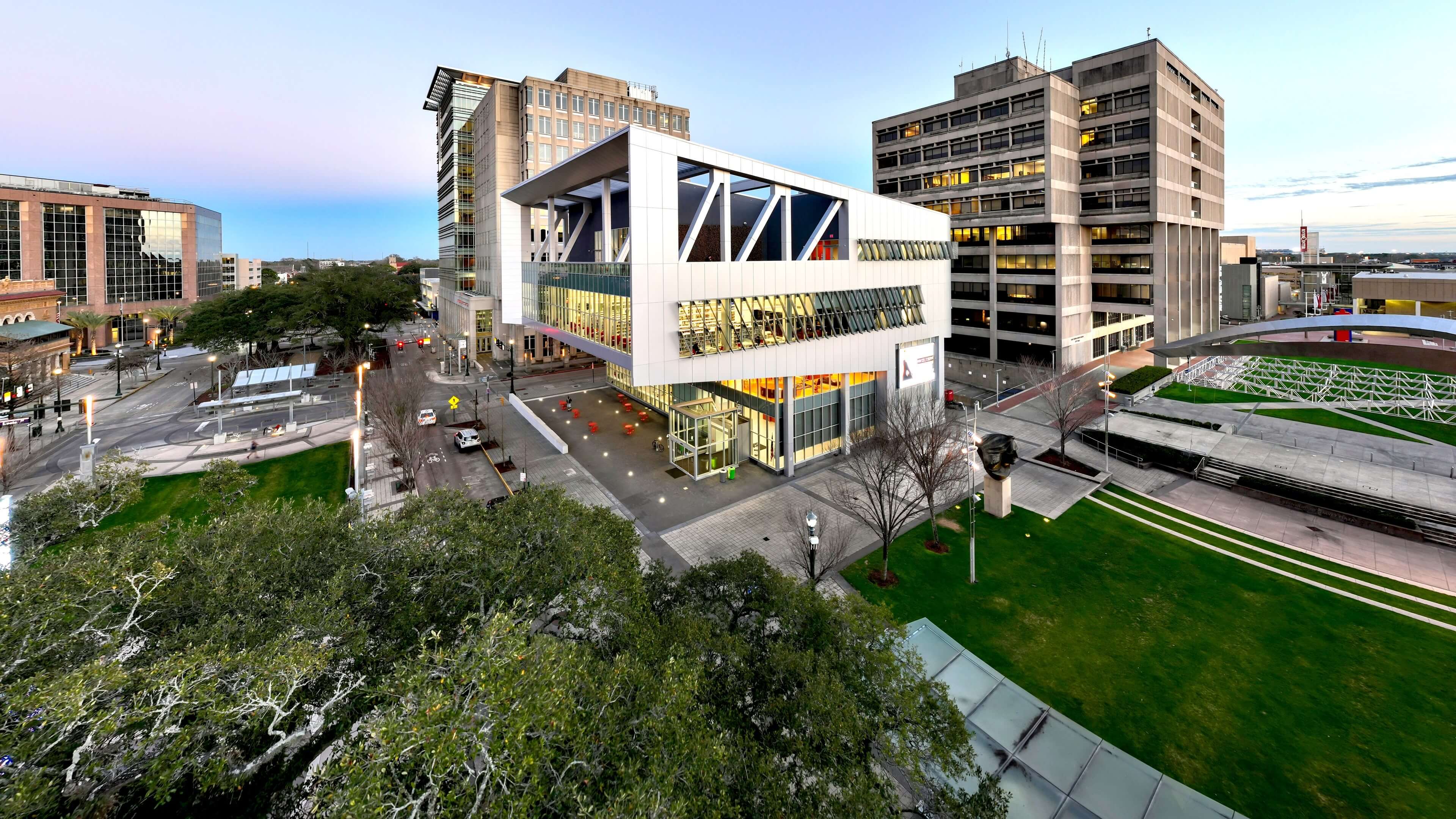 Baton Rouge LA Petrochemical B2B, LSU Health System YMYL, and Industrial Engineering SEO Experts